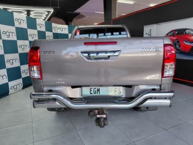 17764Toyota Hilux012-th.jpg